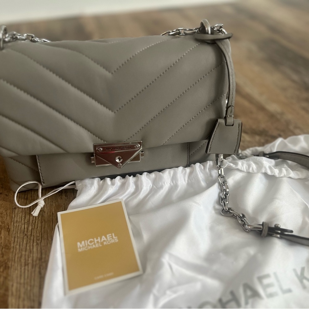Authentic Michael Kors Cece Medium Quilted Shoulder Bag Never Used